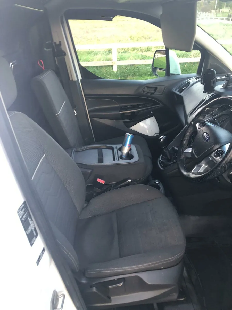 2018 Ford transit connect - Image 2