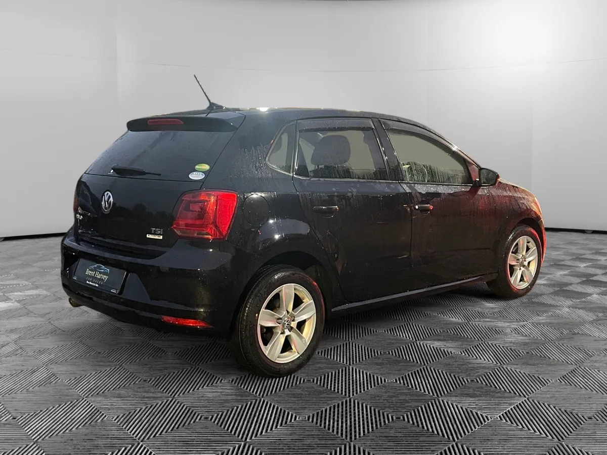 2015 VW POLO-DSG-LOW KM - Image 4