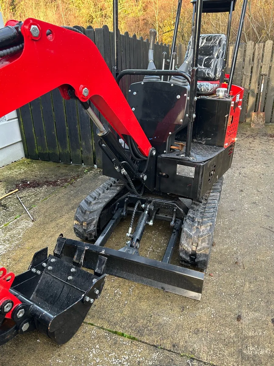 2025 JPC HT1.2 Mini Digger - Image 2