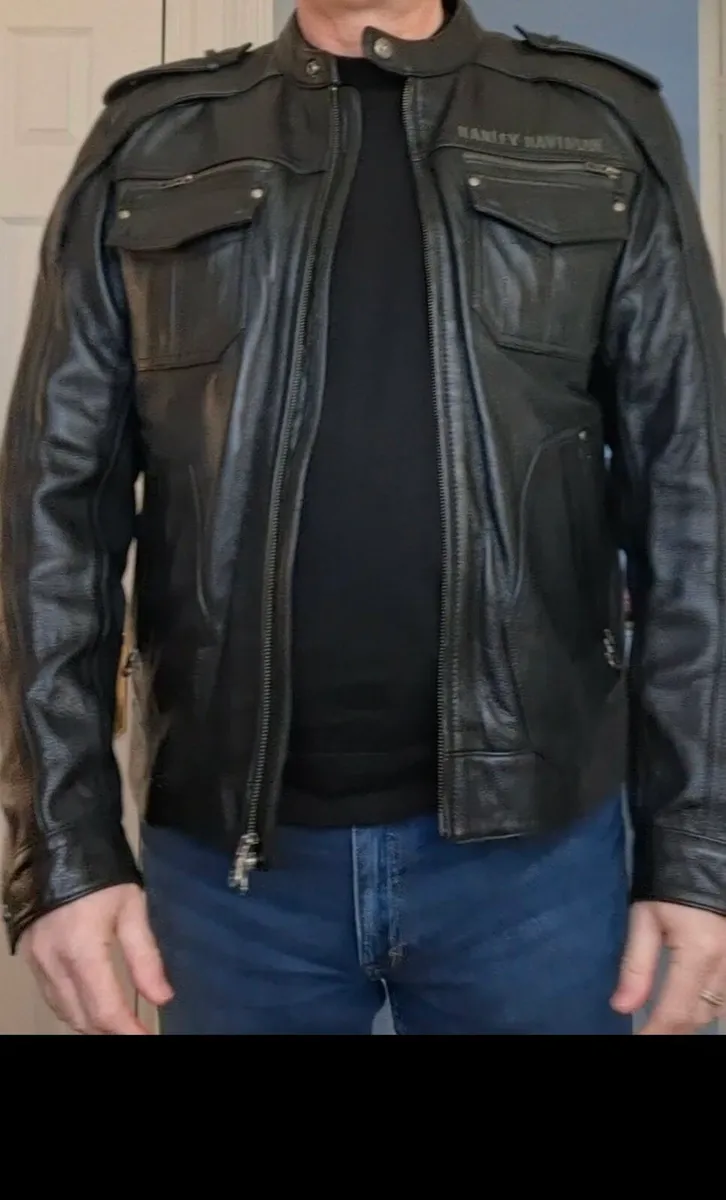 Harley davidson leather jacket XL - Image 1