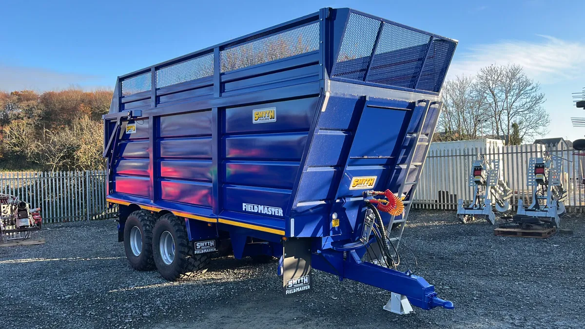 X2 New SC 40's (20ft) on 650 tyres - Image 1