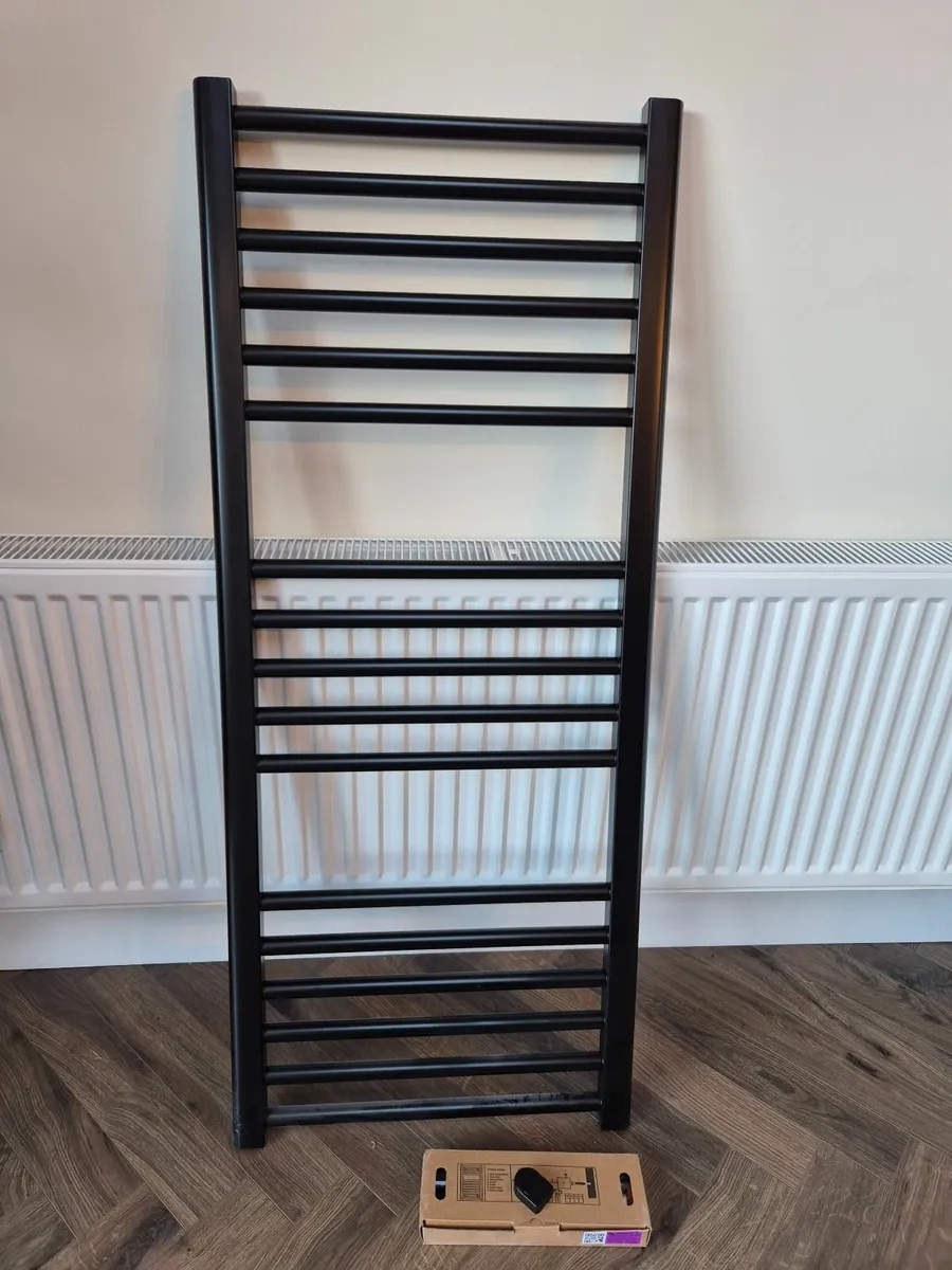 Heated Towel Rail - Matt Black - 1200 x 500 - Image 3