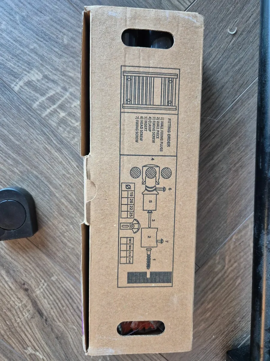 Heated Towel Rail - Matt Black - 1200 x 500 - Image 4