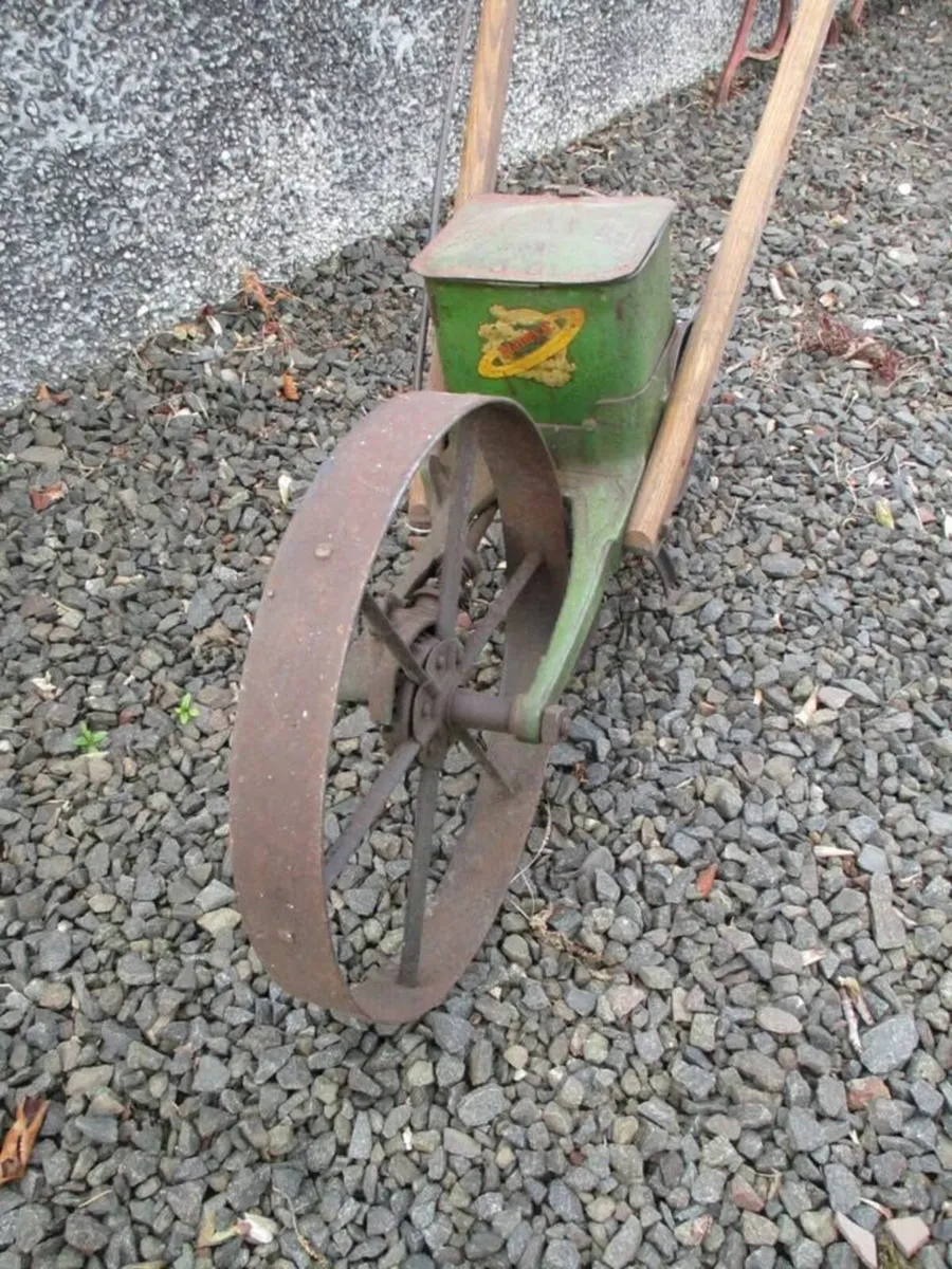 Antique Planet Junior No3 Seed Drill - Image 2