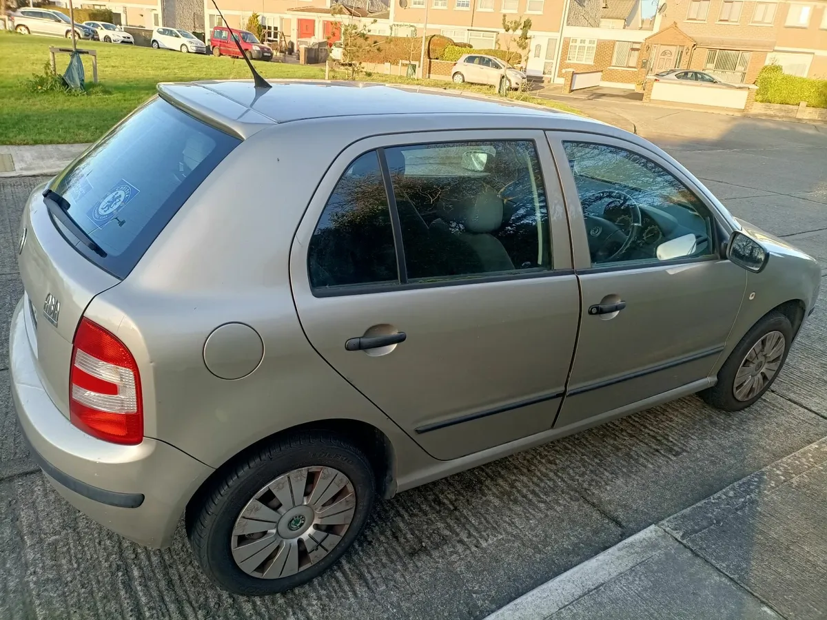 Skoda Fabia 2006 - Image 2