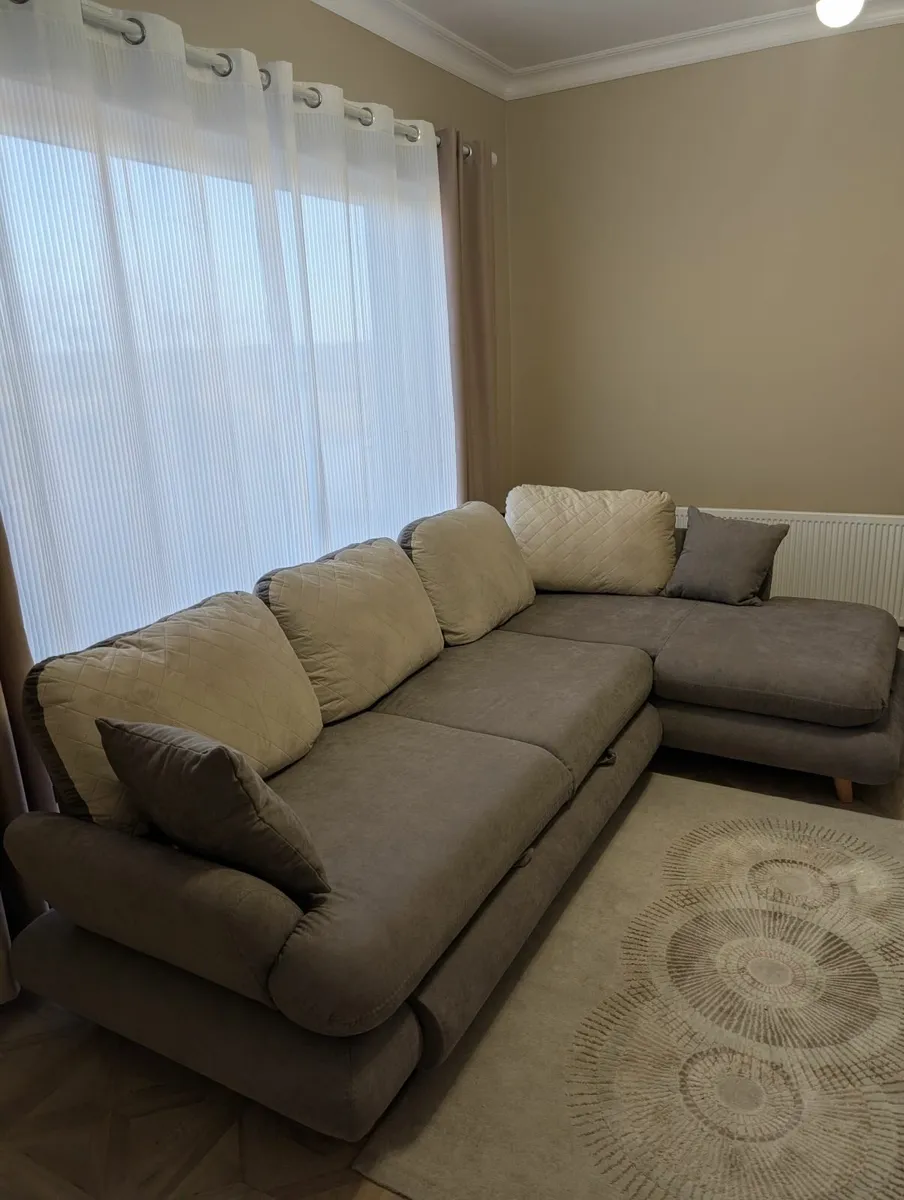 Brand New Large Corner Sofa Bed – Modern Design – - Image 1