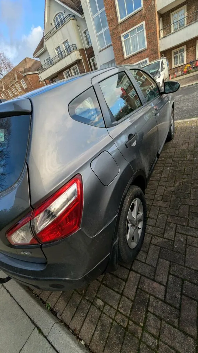 NISSAN QASHQAI 1.5 DCI VISIA 5DR 105BHP - Image 4