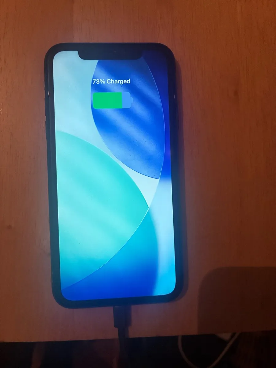 iPhone 11 – 64GB (Unlocked) – Great Condition - Image 2