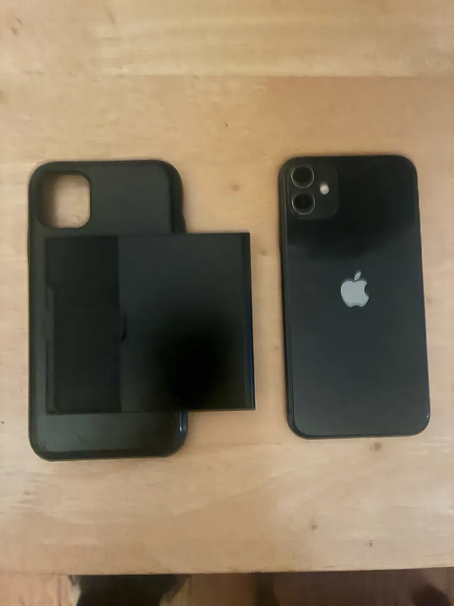 iPhone 11 – 64GB (Unlocked) – Great Condition - Image 4