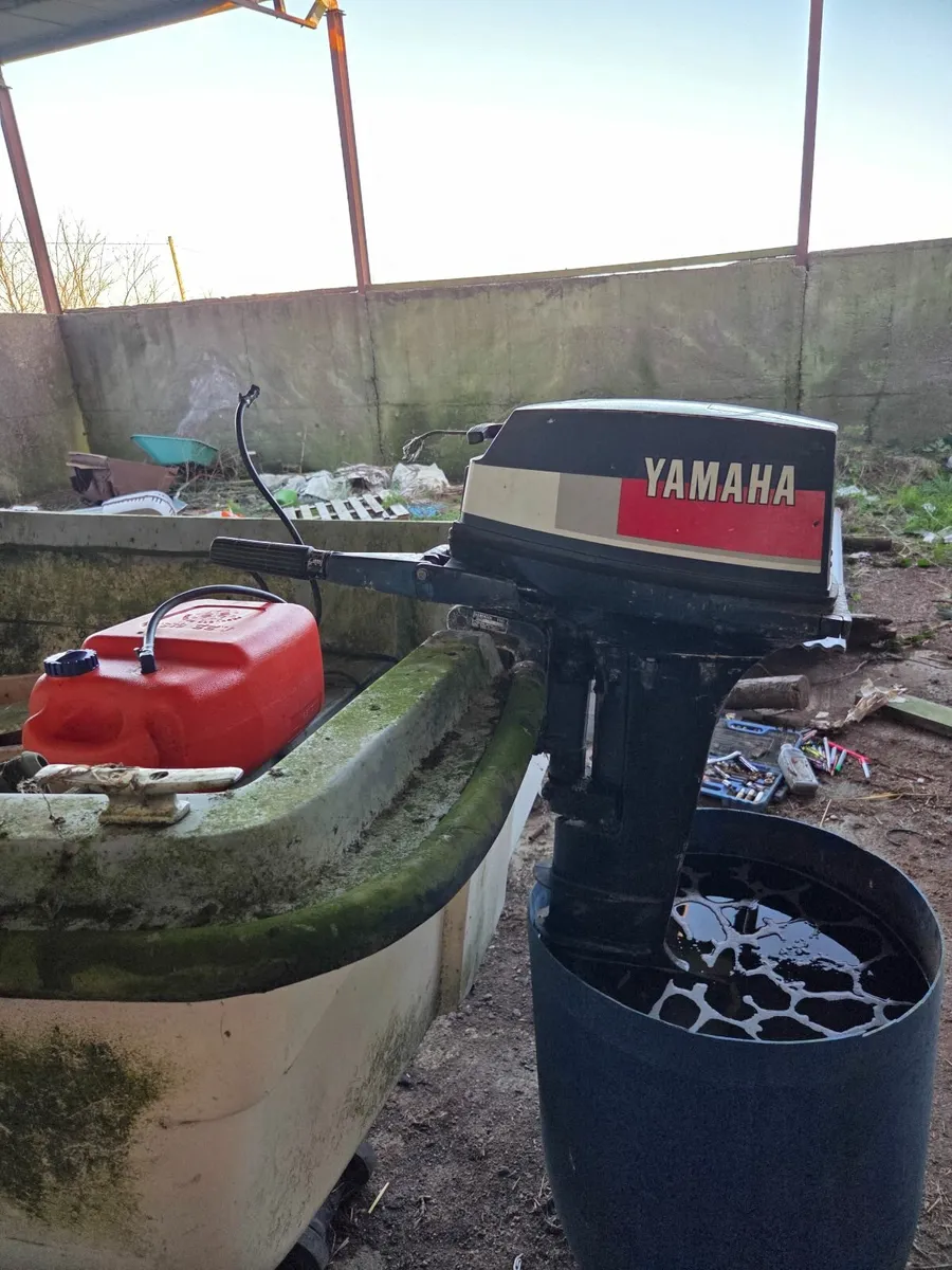 Outboard boat engine - Image 3