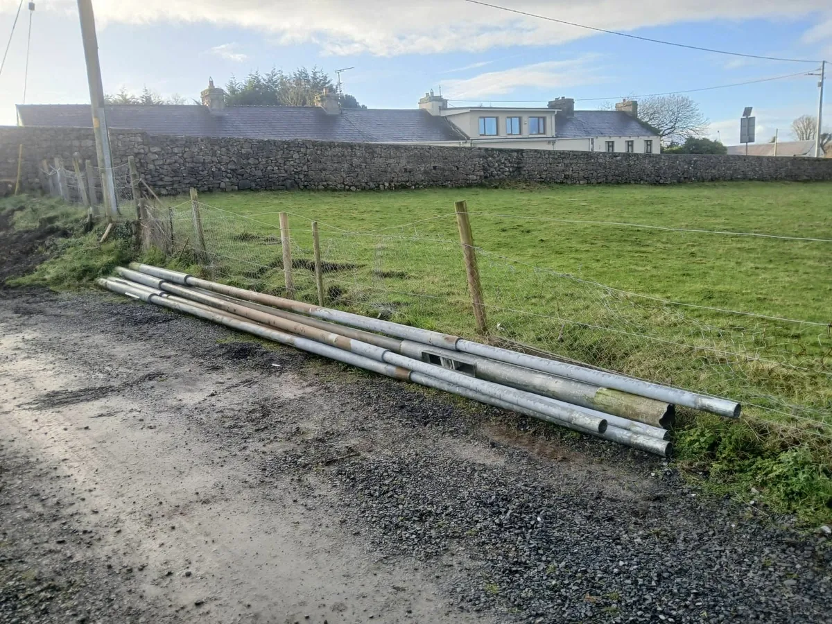 Flood Lights - Image 3