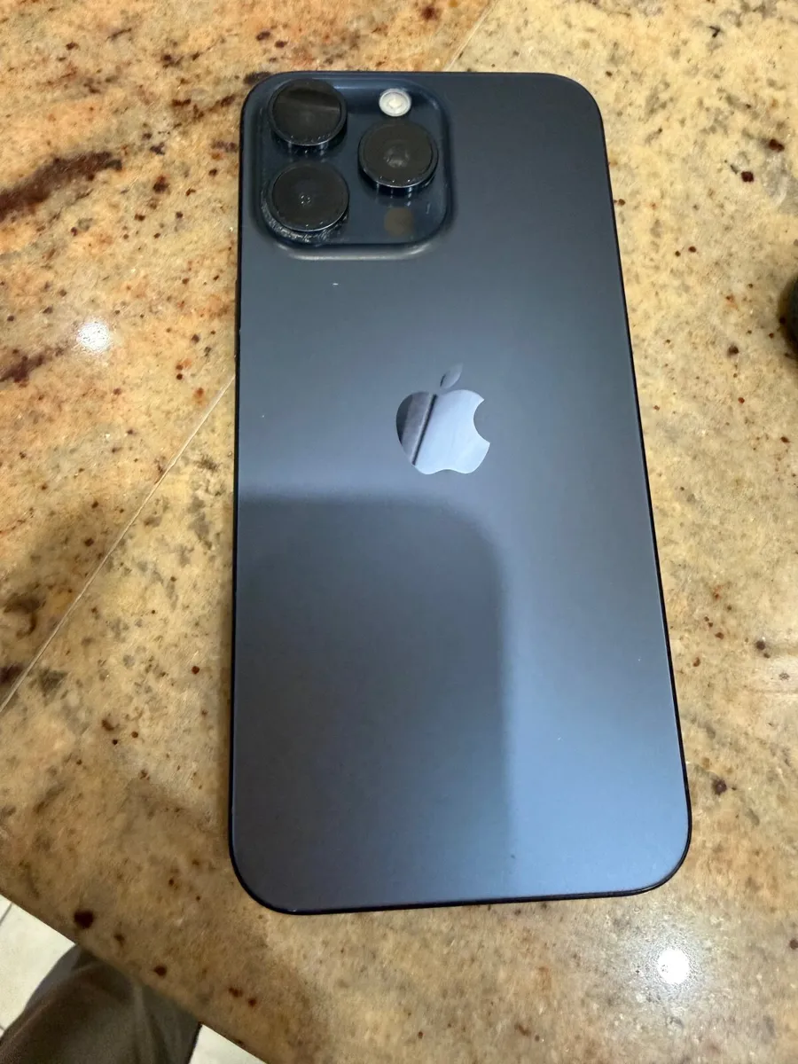 iPhone 15 Pro Max 256 GB - Image 3