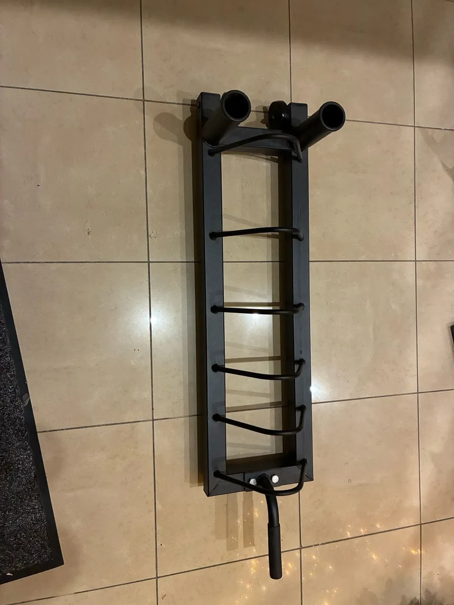 Weight plate rack - Image 1
