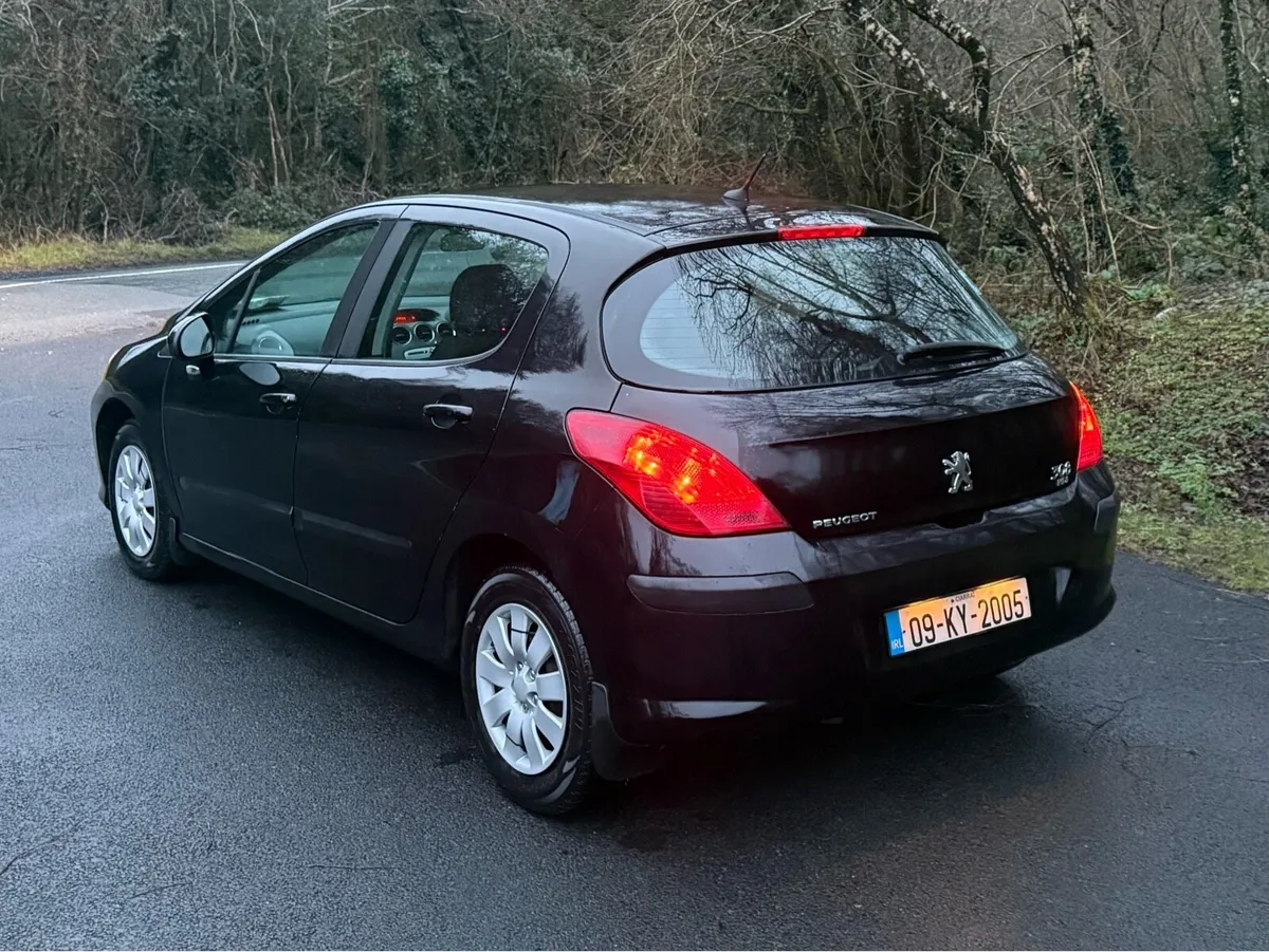 Peugeot 308 - Image 3