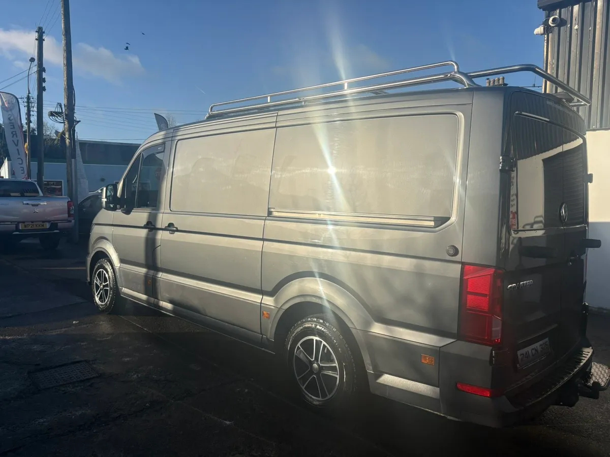 VW CRAFTER - Image 4