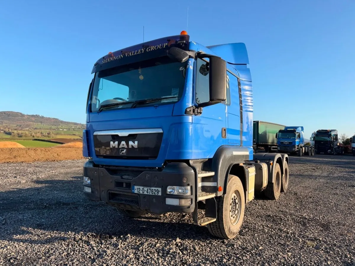 MAN TGS 440 HP ...double Drive ...manual....629 - Image 4