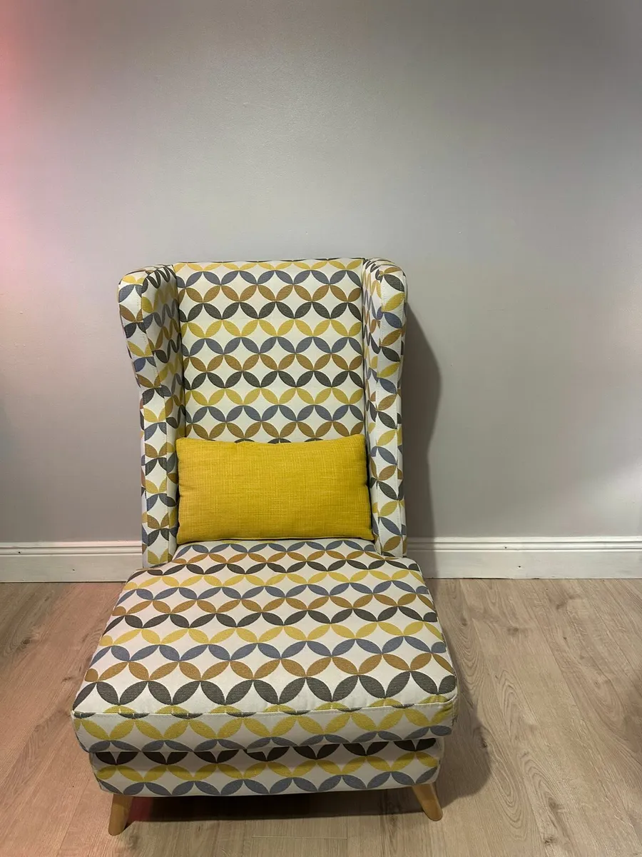 Accent Chair - Image 3