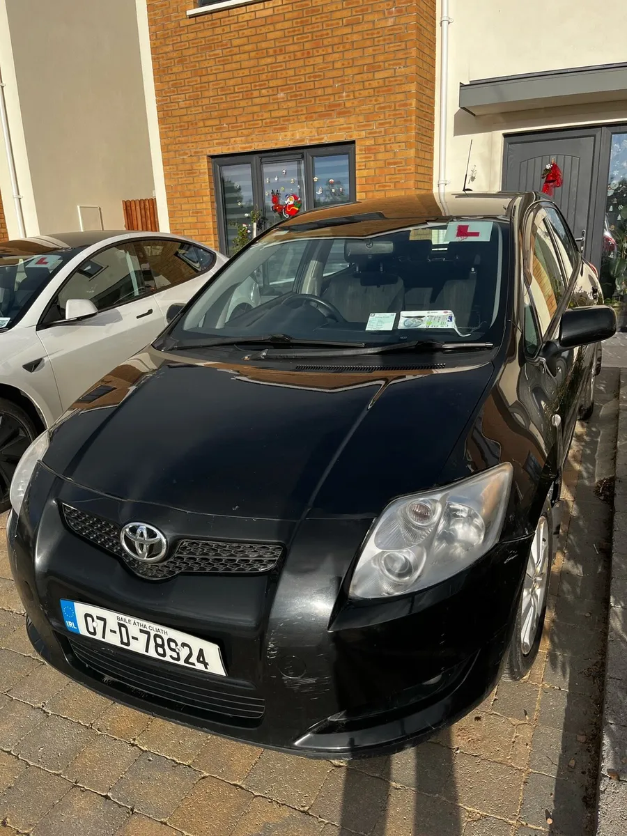 2007 Automatic Toyota Auris 1.6 Petrol - Image 1