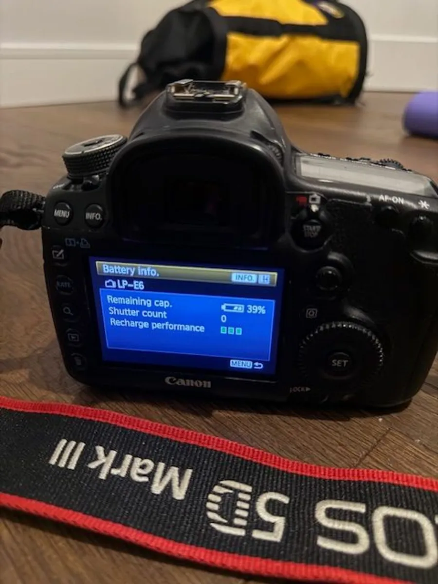 5D Mark III, L Lenses, Godox AD300Pro and more - Image 2