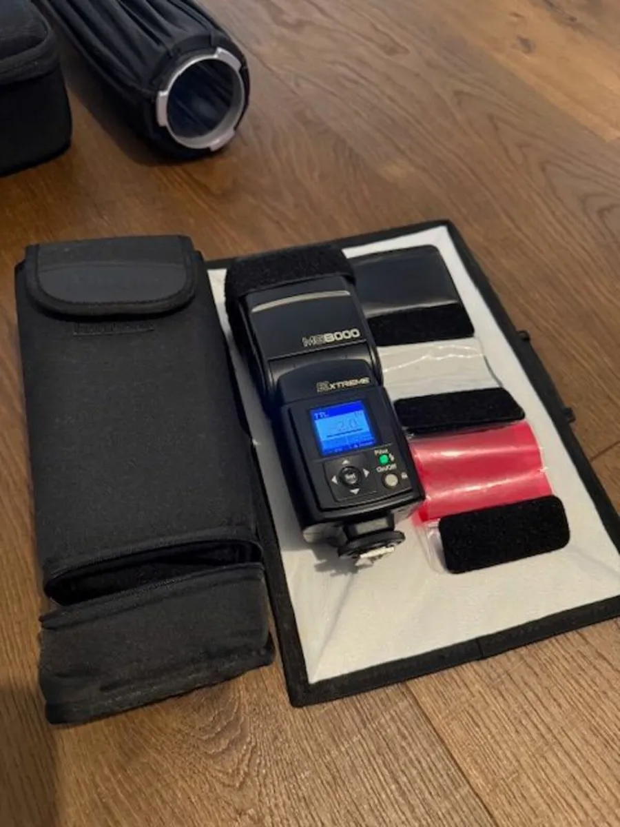 5D Mark III, L Lenses, Godox AD300Pro and more - Image 4