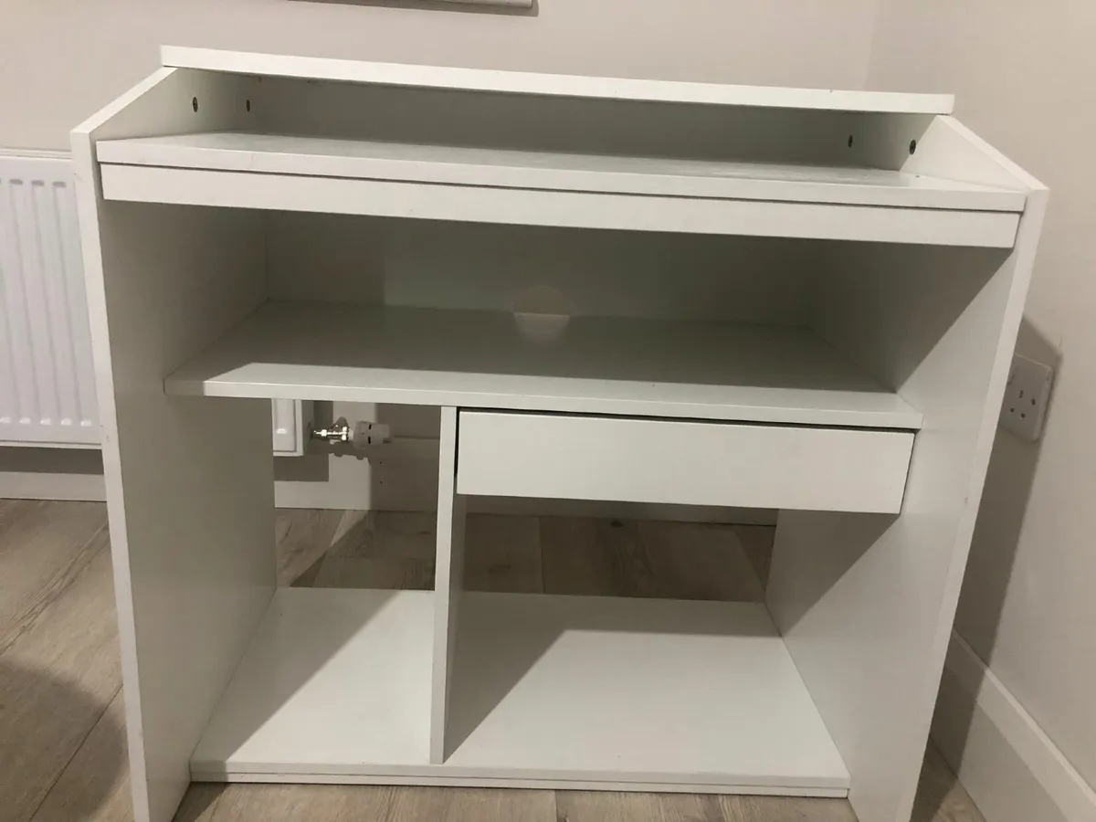 COMPUTER TABLE/STUDY TABLE - Image 2