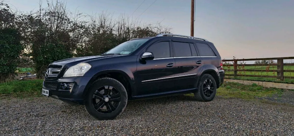 Mercedes GL420 V8 Crewcab - Image 1