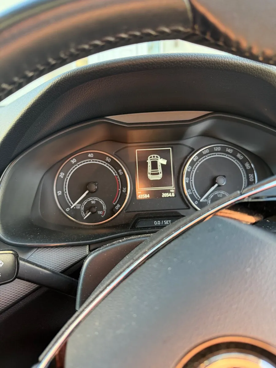 Skoda Kamiq 2023 1.0 TSI - Image 3