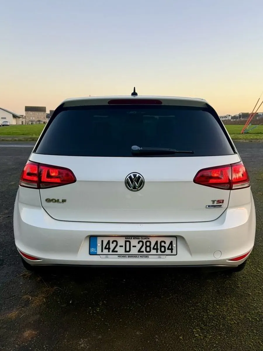 2014 Volkswagen Golf - Image 4