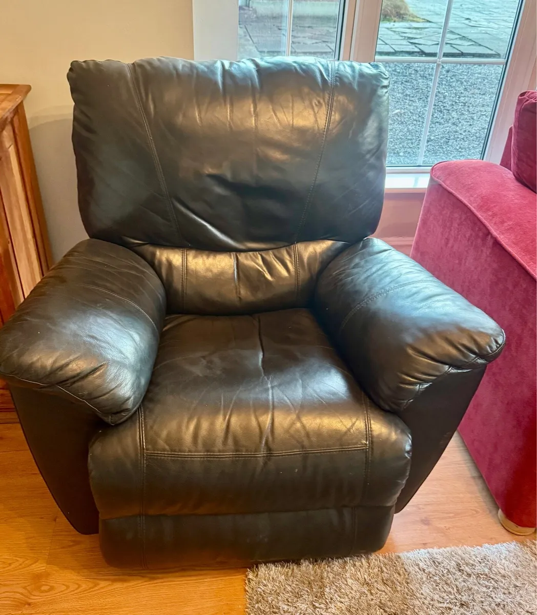 Leather armchair - Image 1