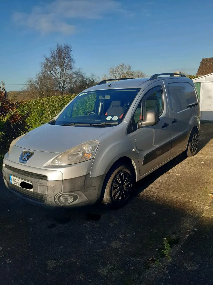 **2009 Peugeot Partner van for sale** - Image 3