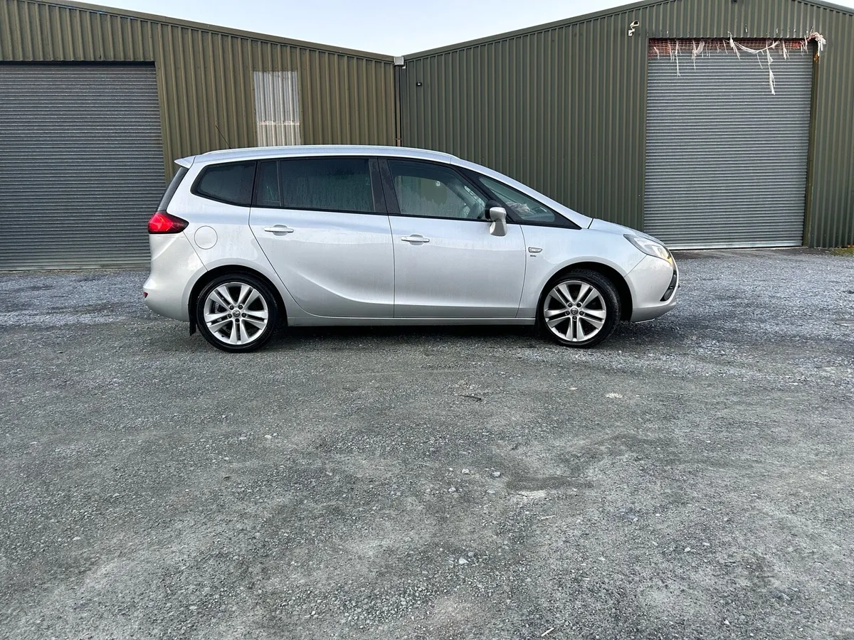 2015 Opel zanfira 2.0 Diesel 7 seater - Image 3