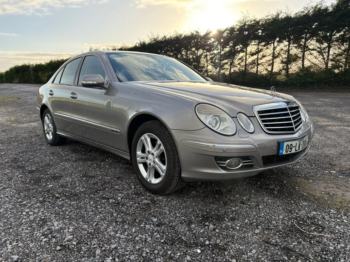 2009 Mercedes E-Class Diesel Automatic - Image 1