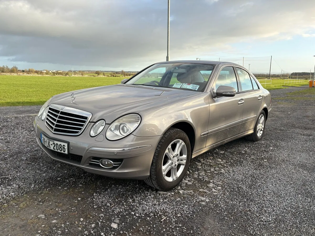 2009 Mercedes E-Class Diesel Automatic - Image 4