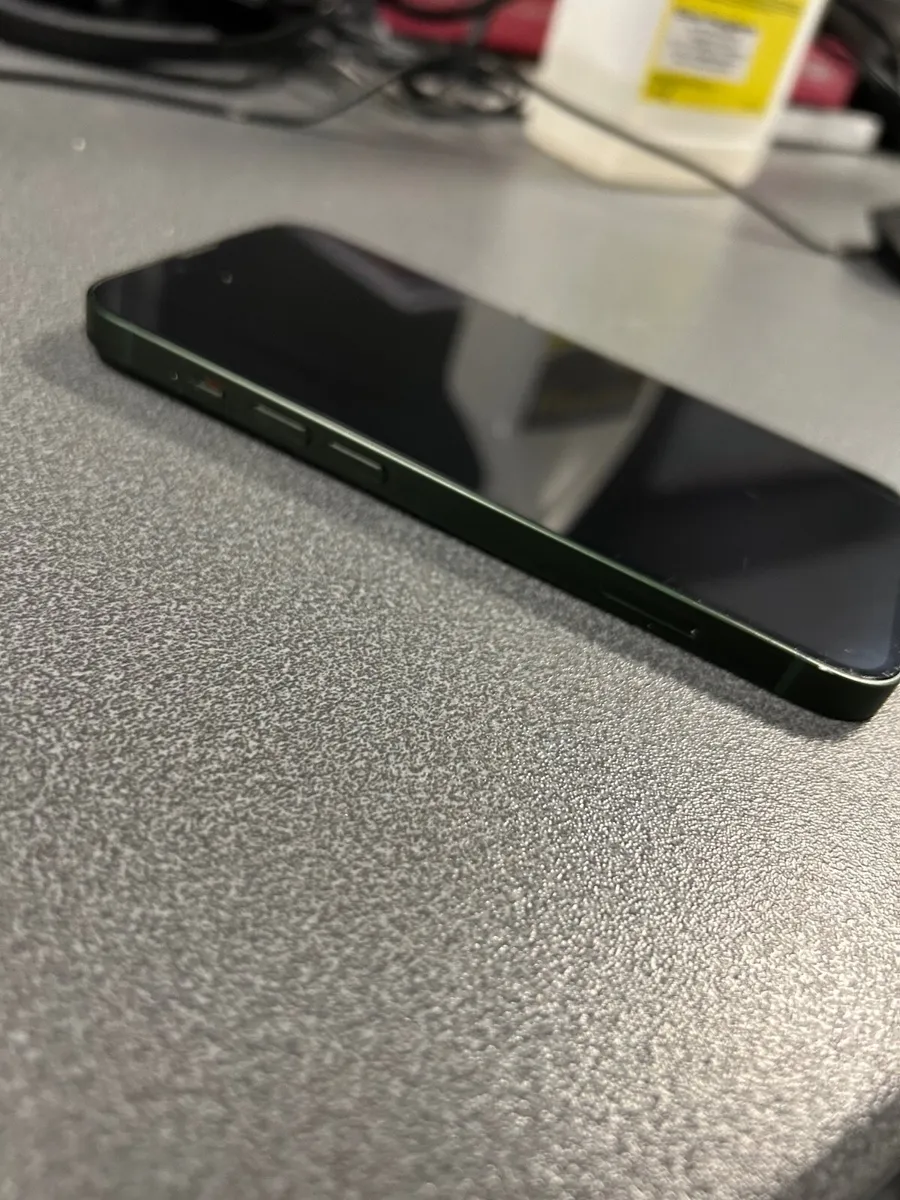 iPhone 13 128GB - Image 4