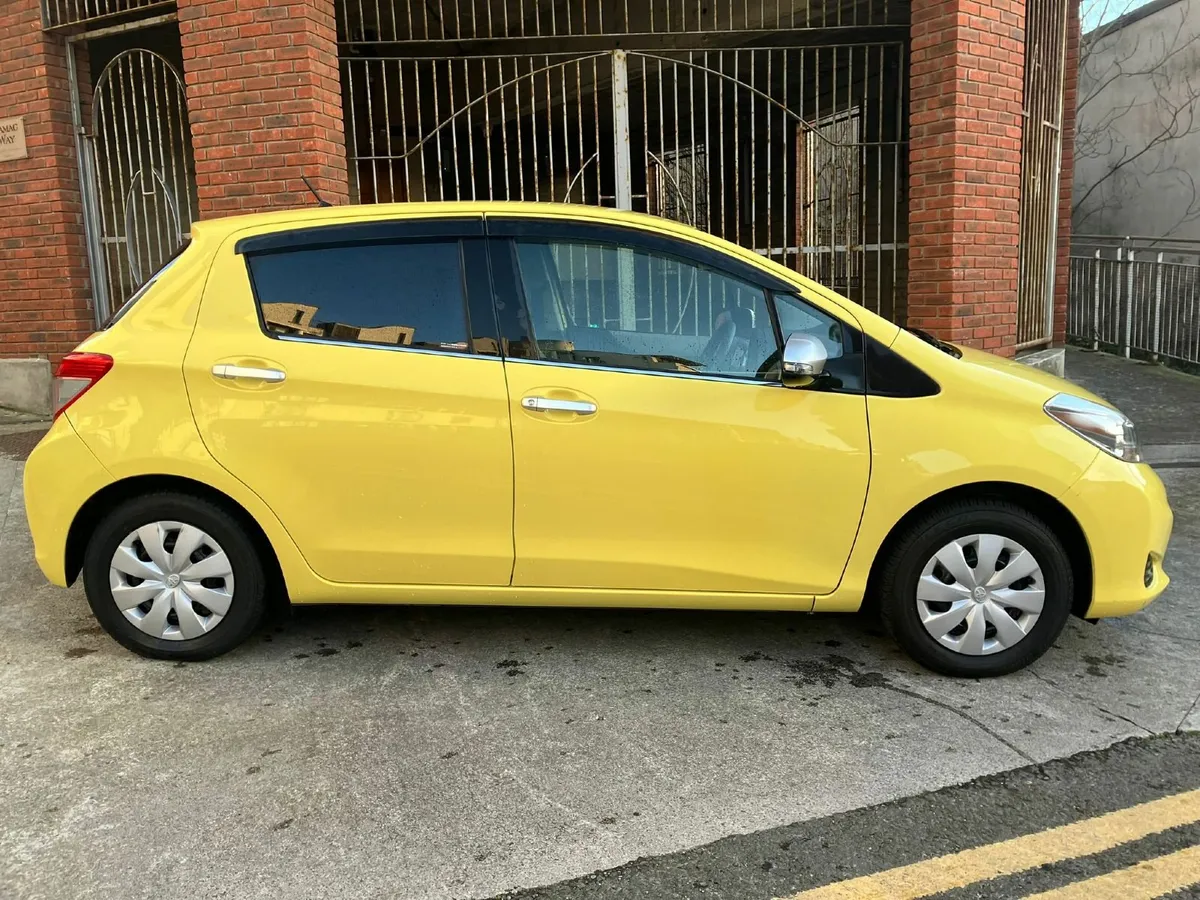 Toyota Vitz 2013 - Image 2