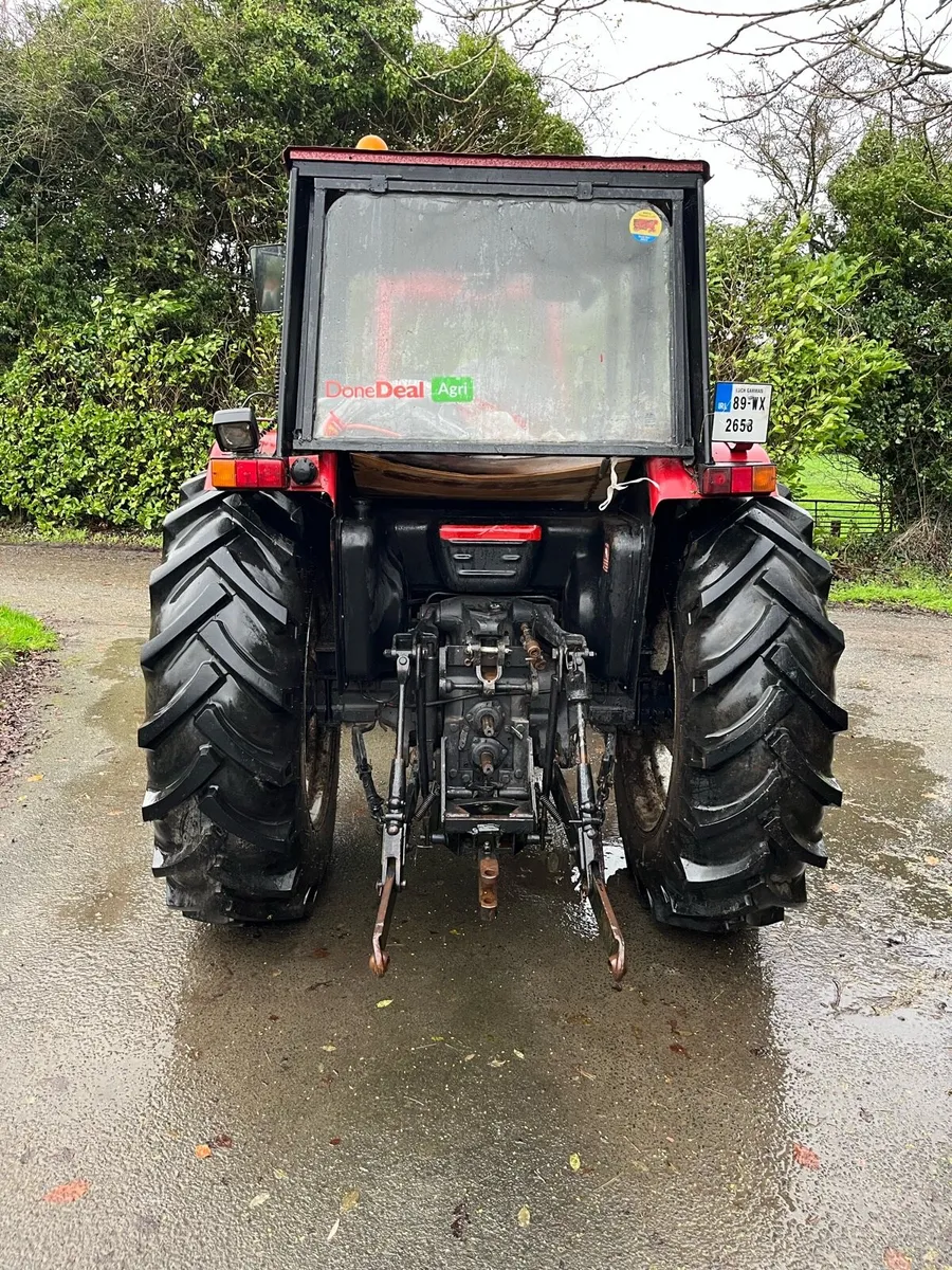 Case international 885 - Image 4