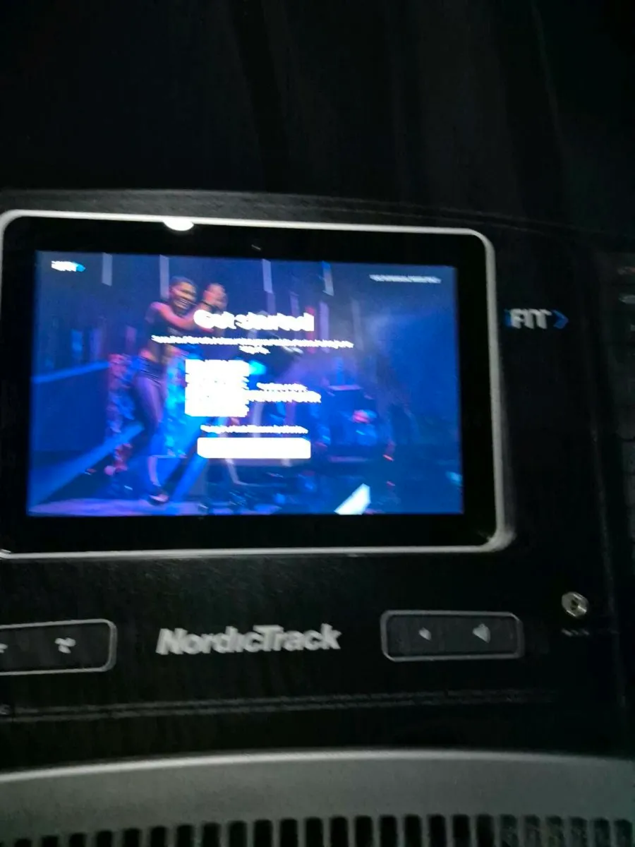 Nordictrack treadmill - Image 4