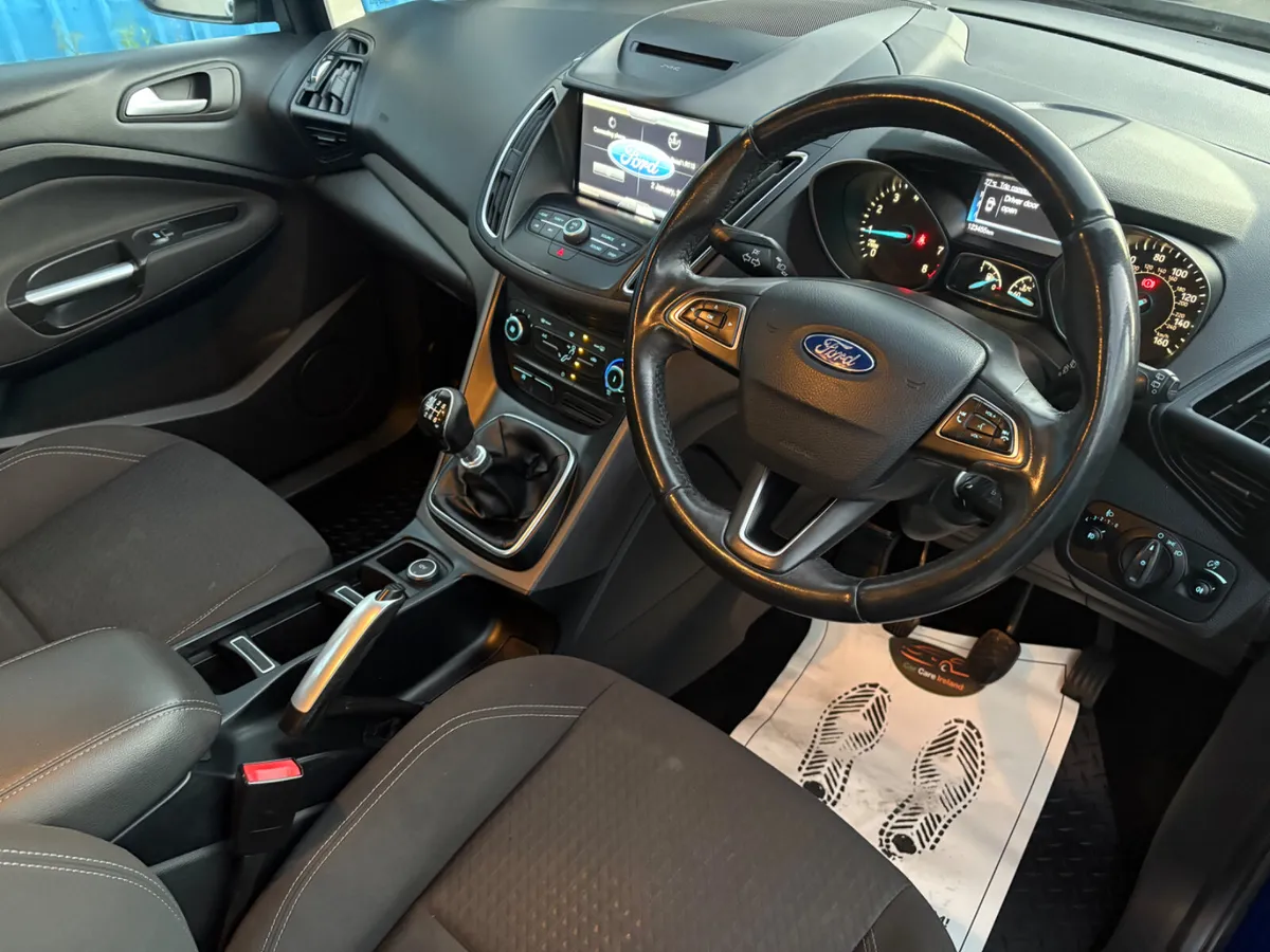 7 SEATER C-Max 2016 SUPER LOW KM - Image 2