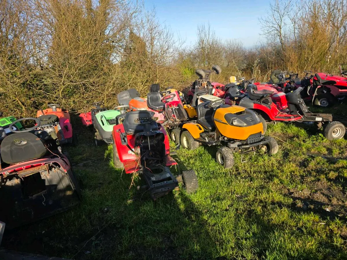 Lawnmowers parts for sale - Image 3