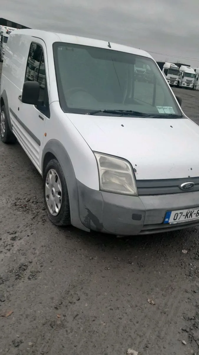 Ford Transit Connect - Image 3