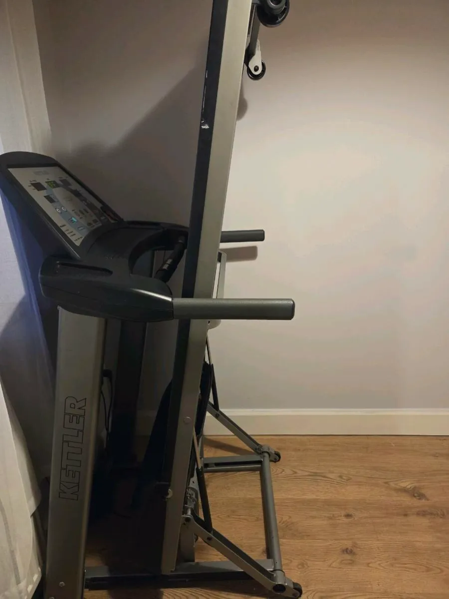 Treadmill - Image 3