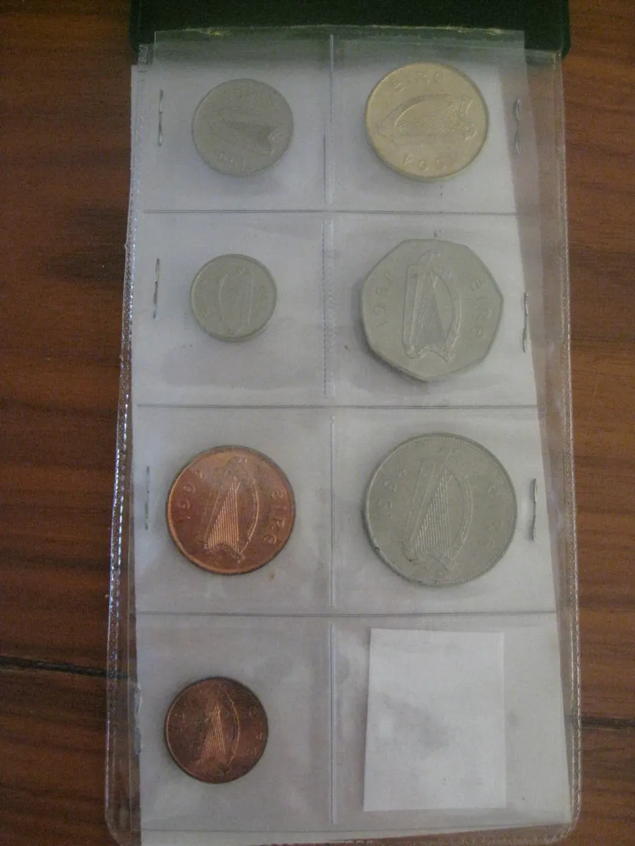 Banc Ceannais na hEireann Coin Set - Image 2