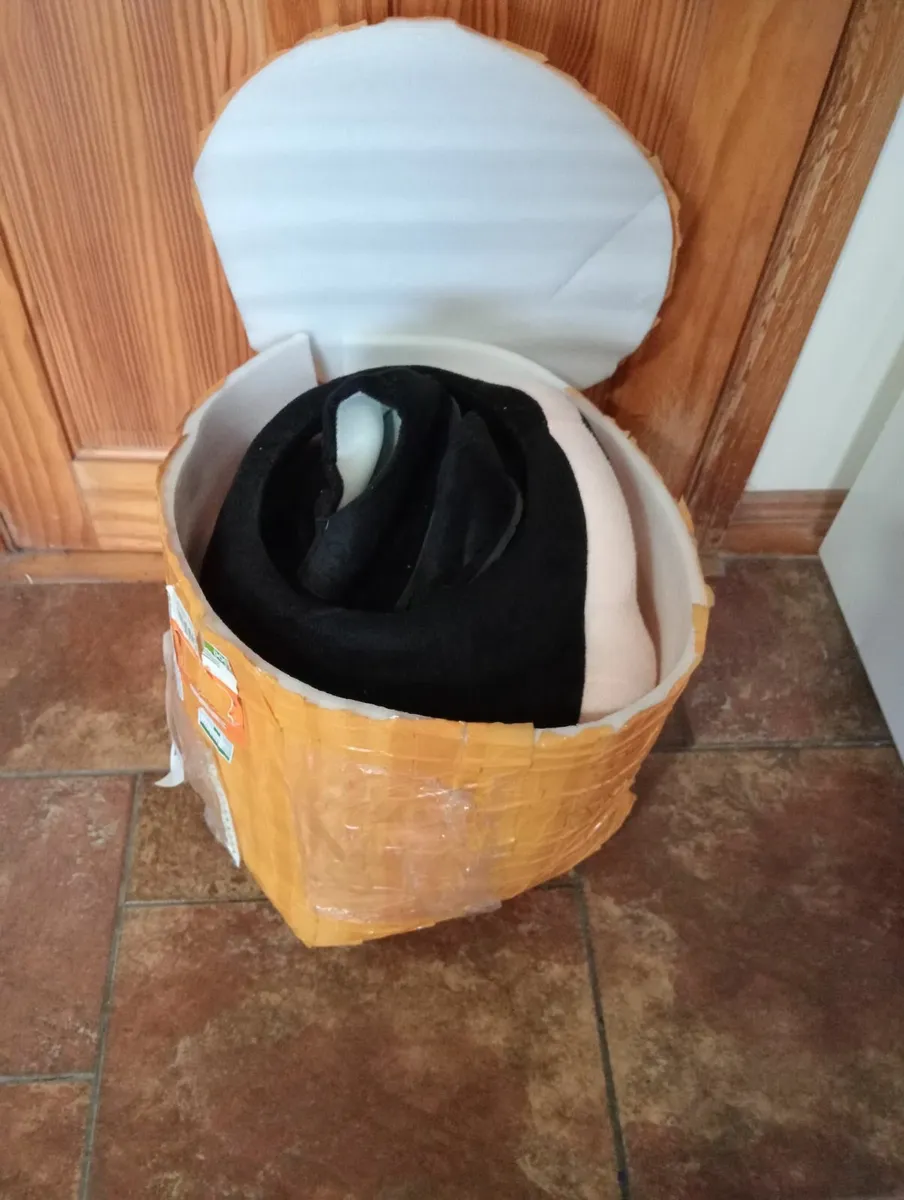 Mascot Costume - Image 4