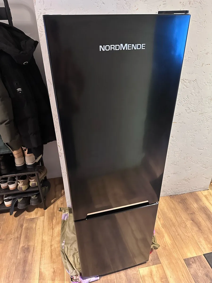 Fridge/freezer - Image 2