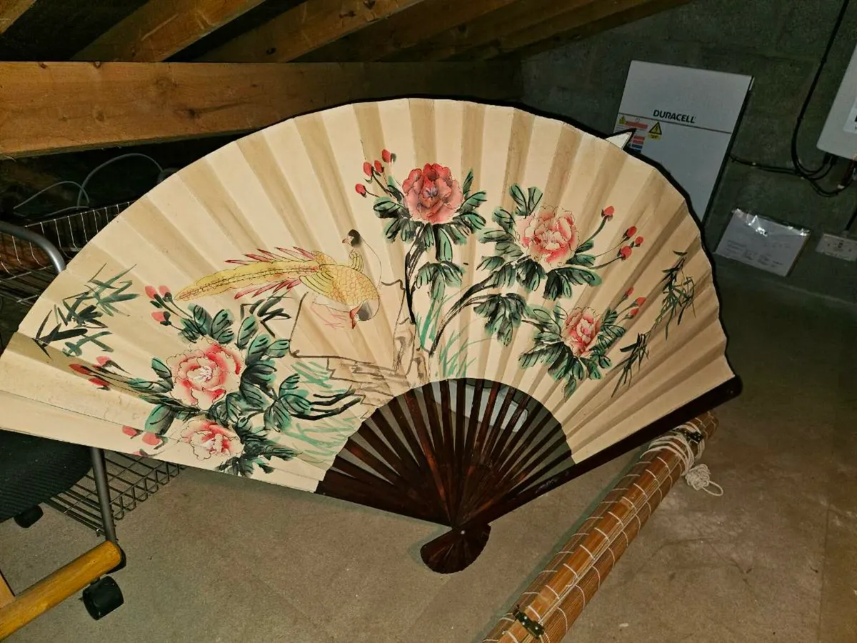 Large decorative fan - Image 1