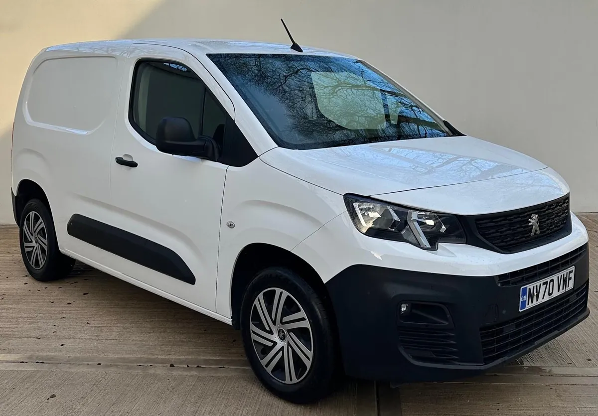 2021 Peugeot Partner ( NO VAT) - Image 1