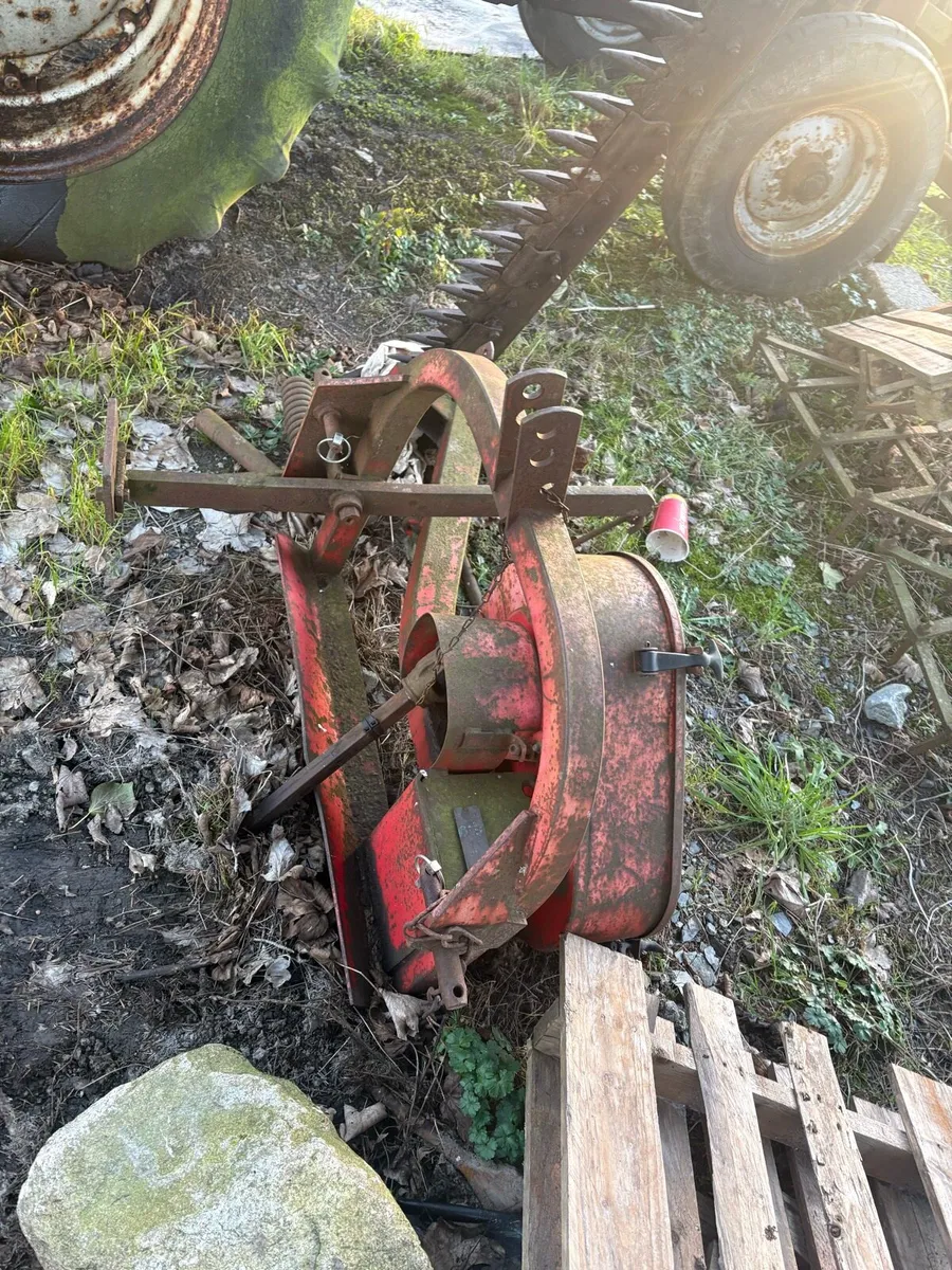 Massey Ferguson mowing bar - Image 3