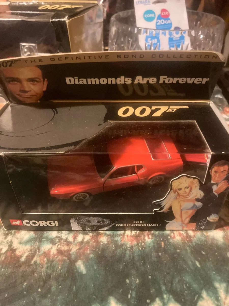 Corgi 007 bond vehicles free postage - Image 3