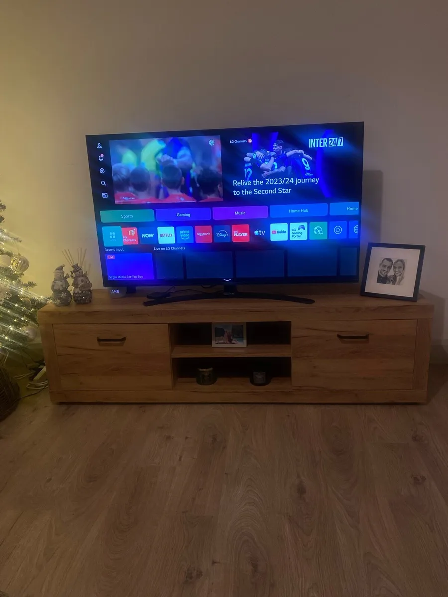 TV unit - Image 1