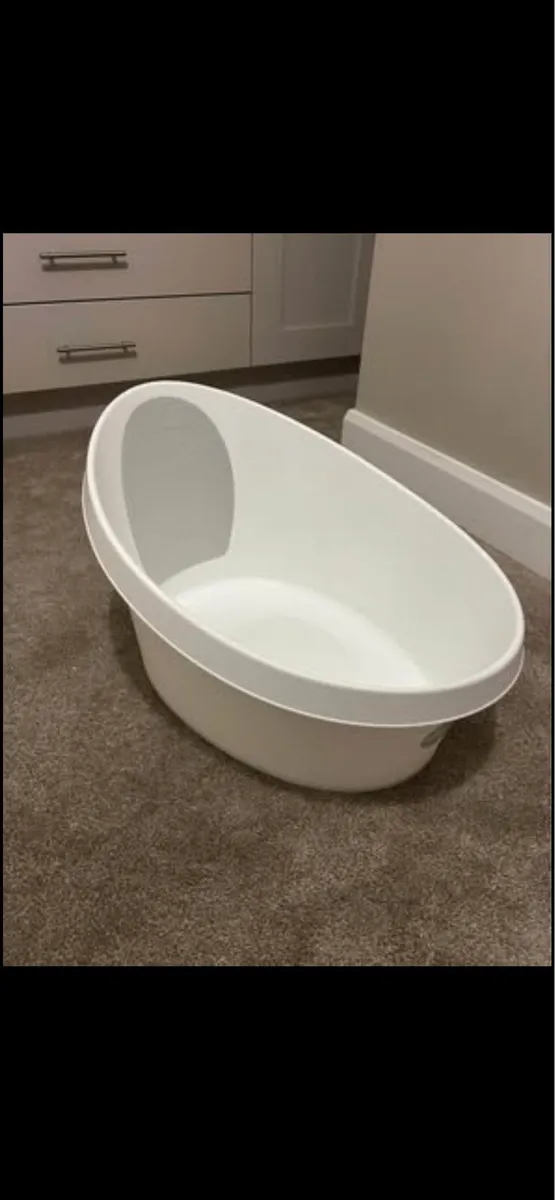 Shnuggle Toddler Bath Tub - Image 1